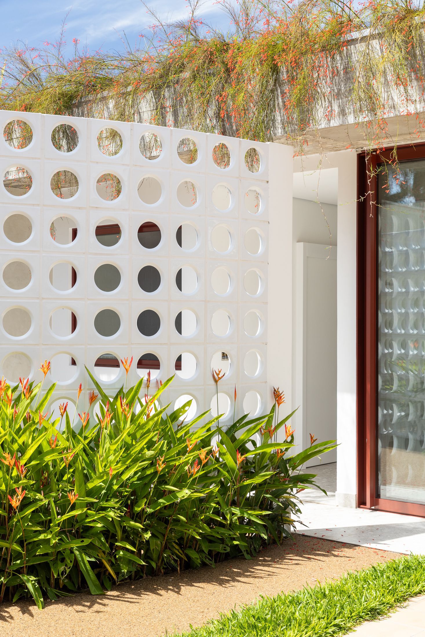 Faria House