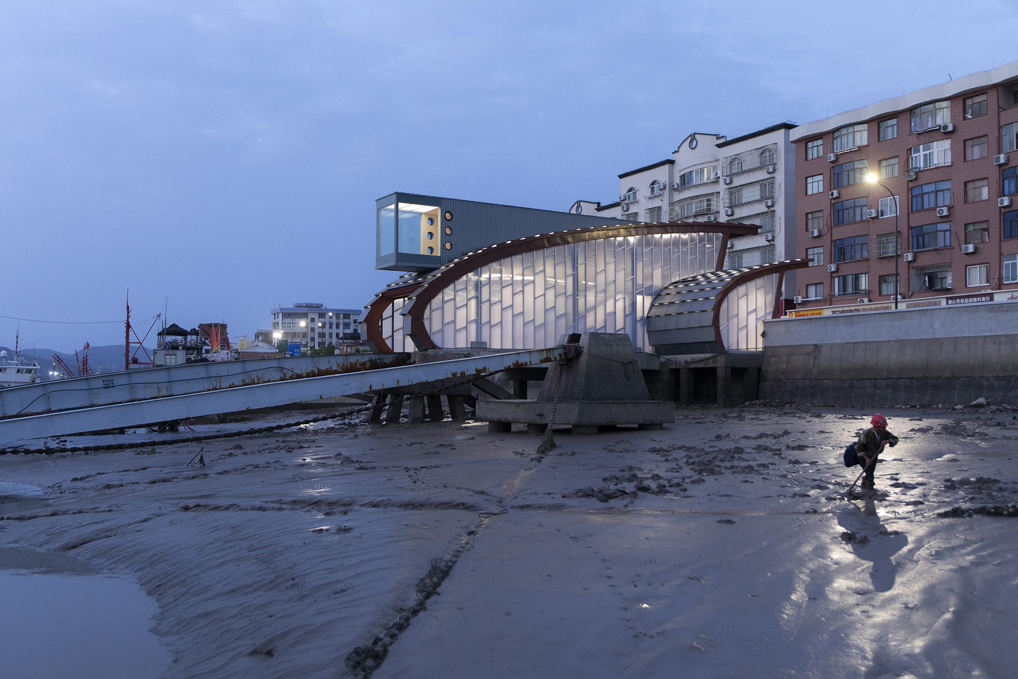 Fishermen Light Cinema