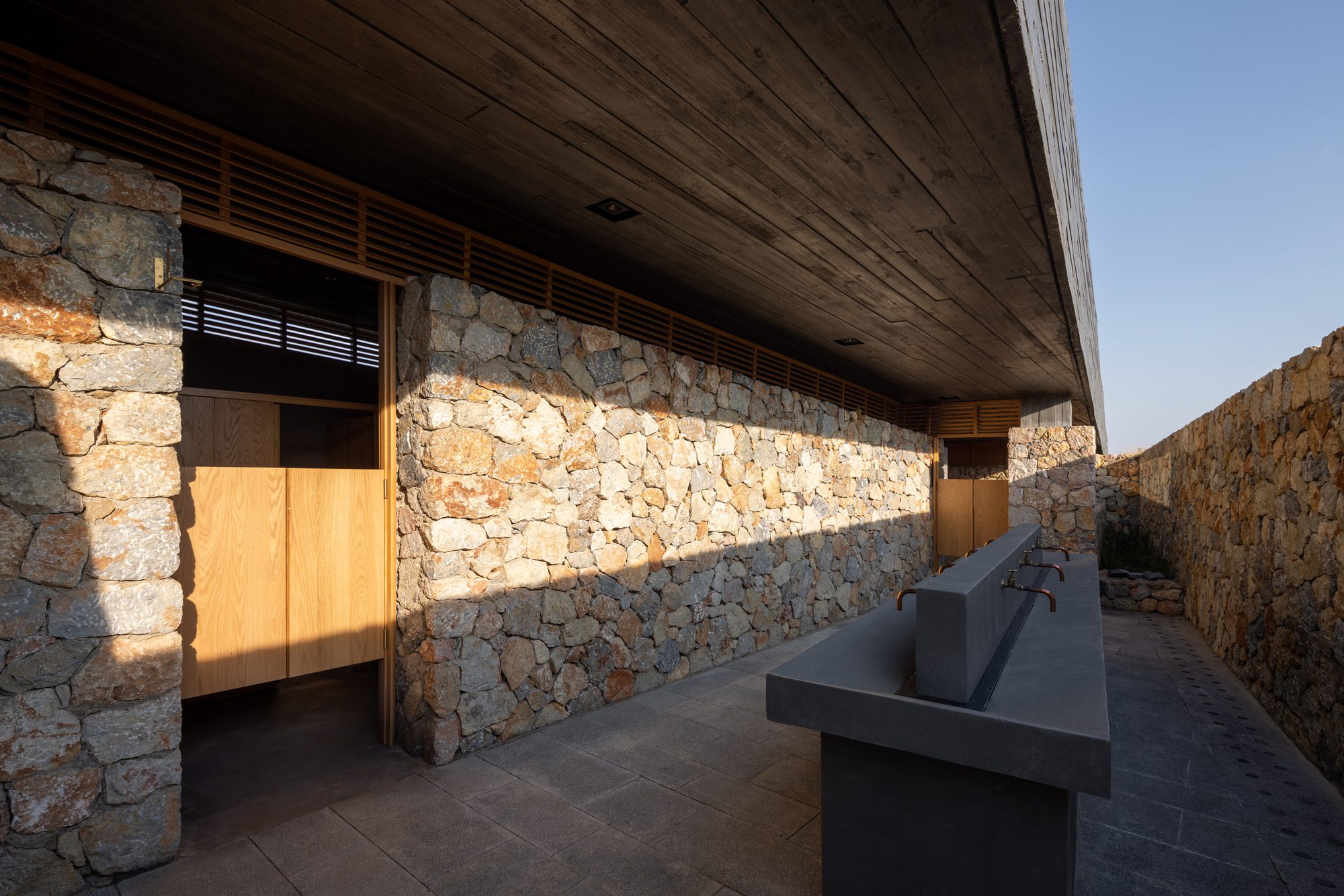 Dali Erhai Lake Ecological Rest Station