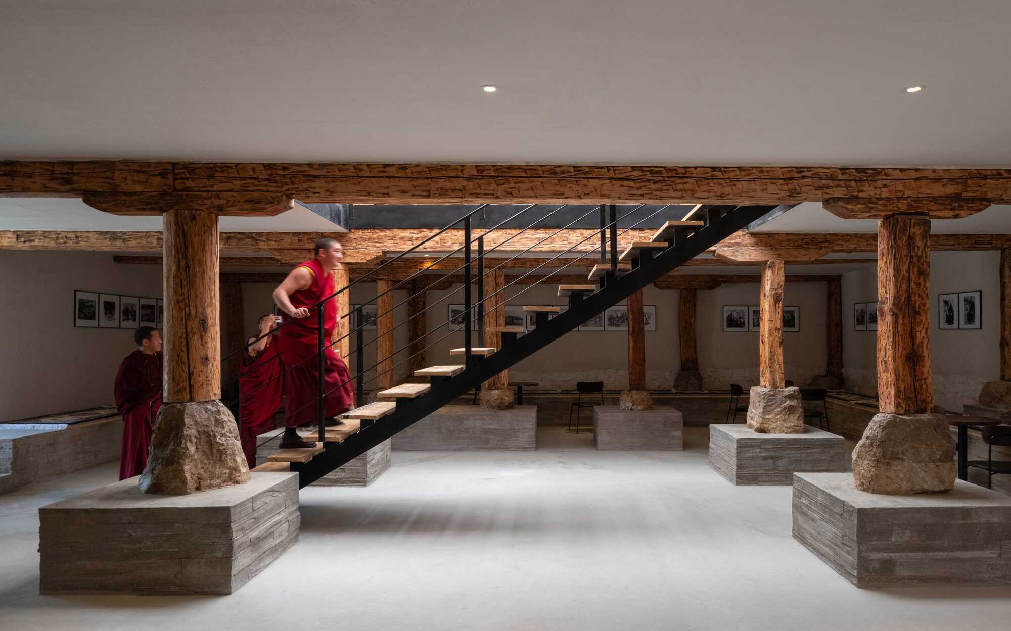Librairie Avant-grade in Shangri-La