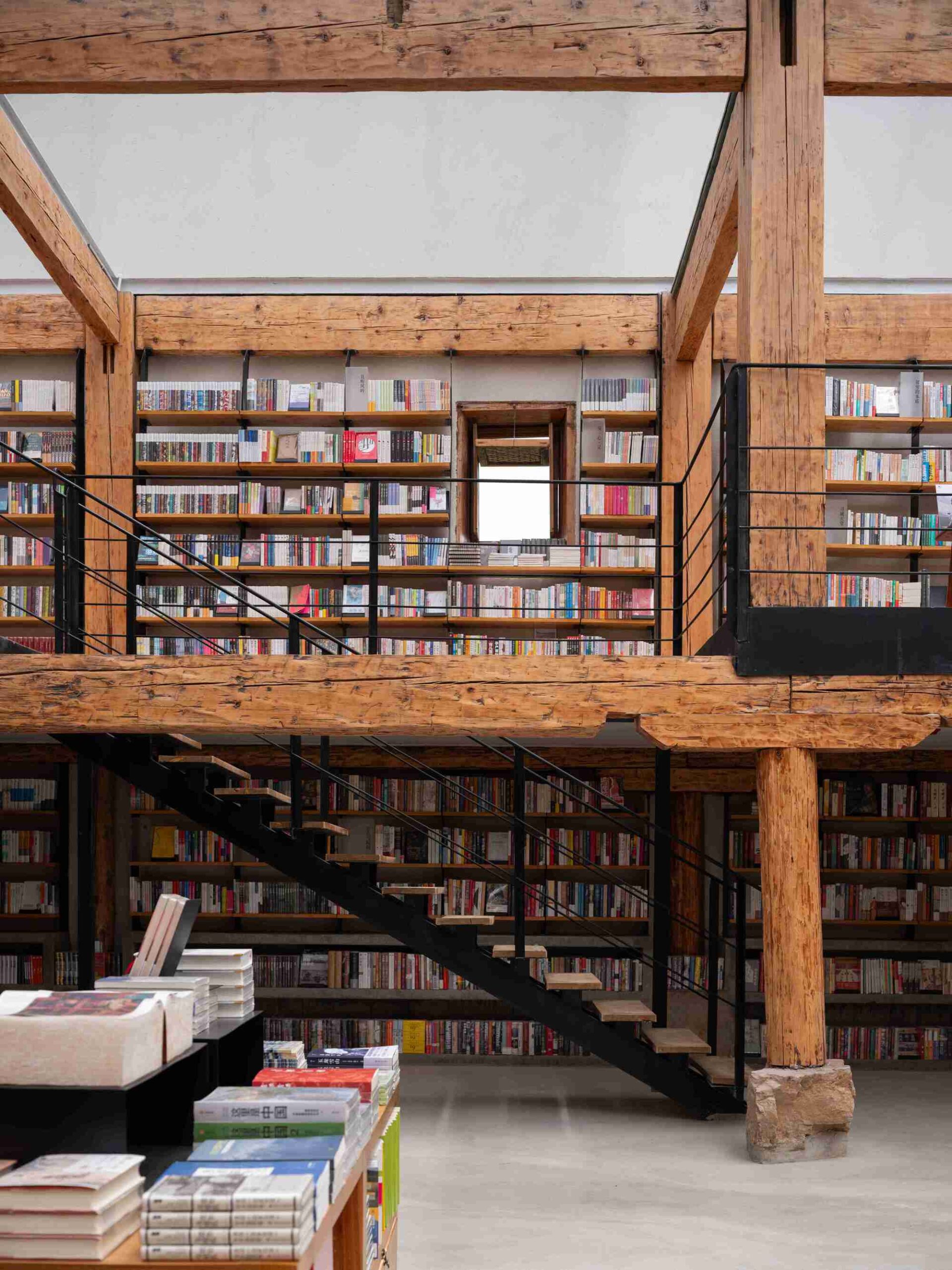 Librairie Avant-grade in Shangri-La