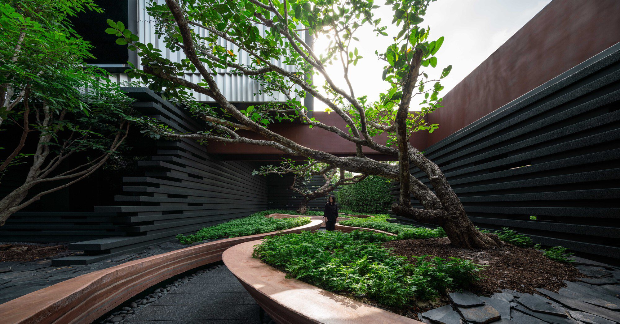 © Chalermwat Wongchompoo (Sofography)15