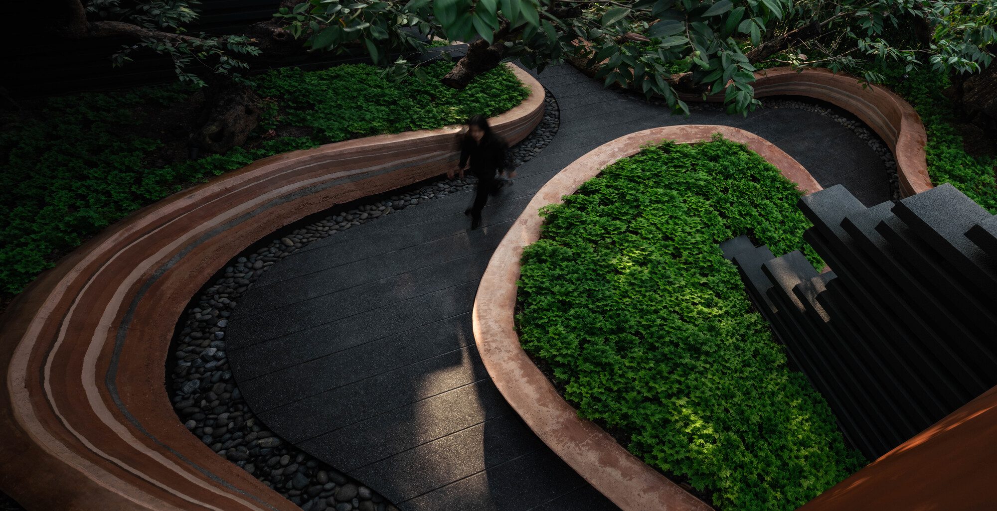 © Chalermwat Wongchompoo (Sofography)21