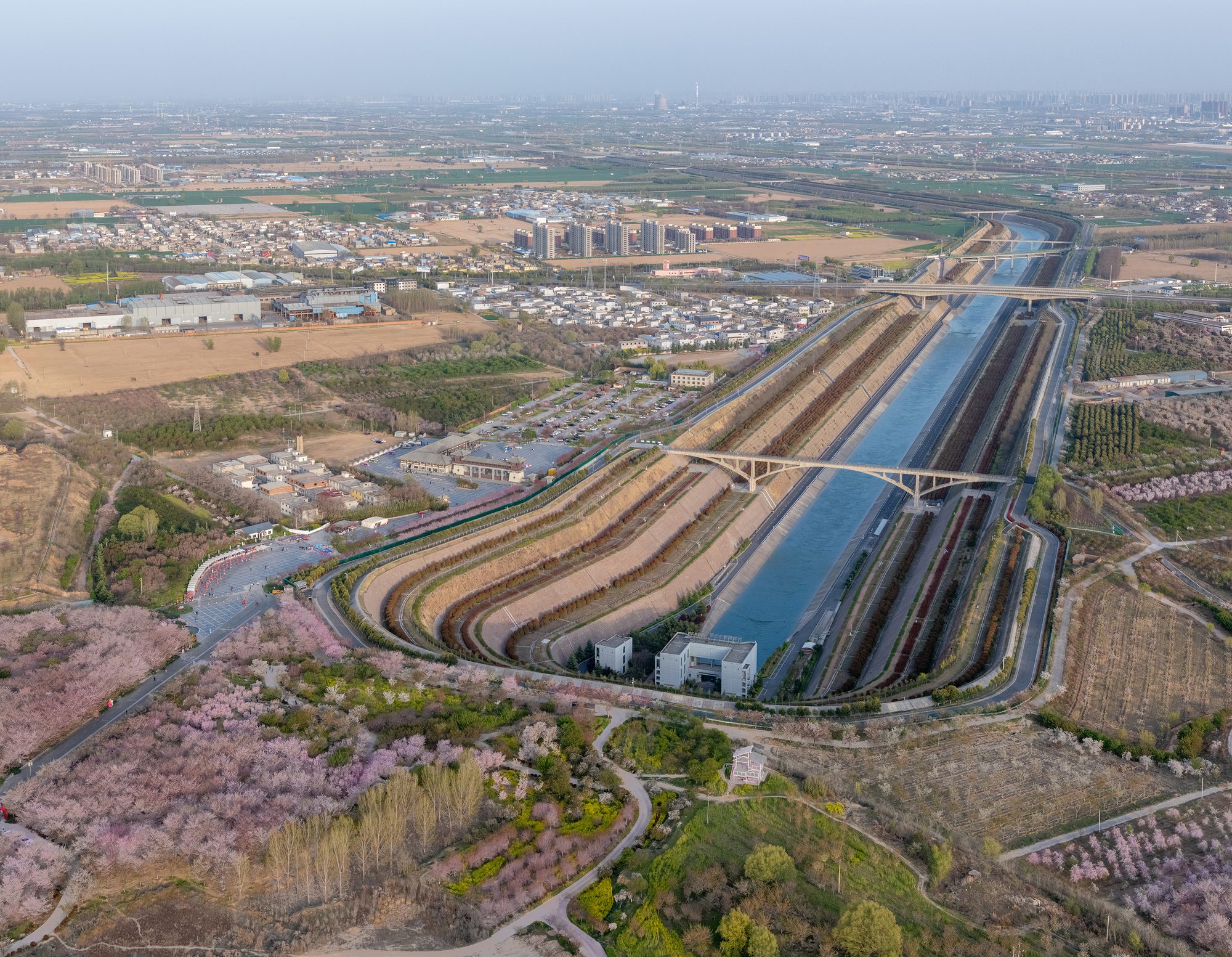 The Xue Village Community and Tourist Service Center