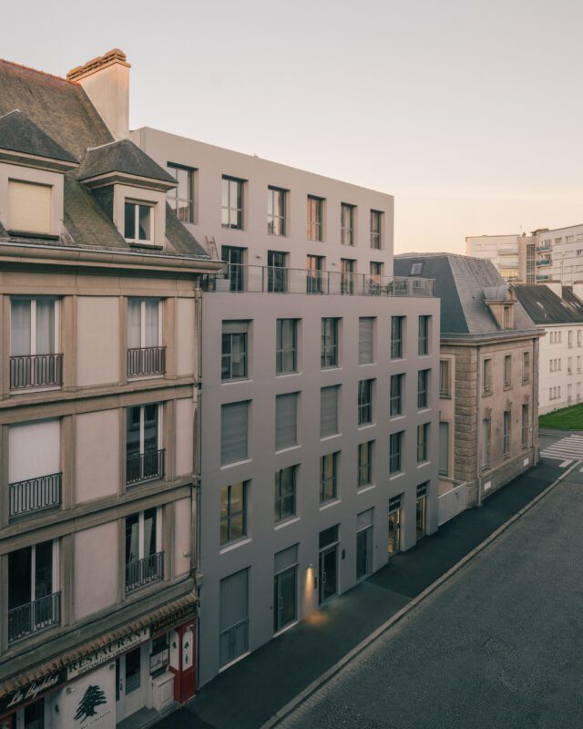 19 Collective Housing Units