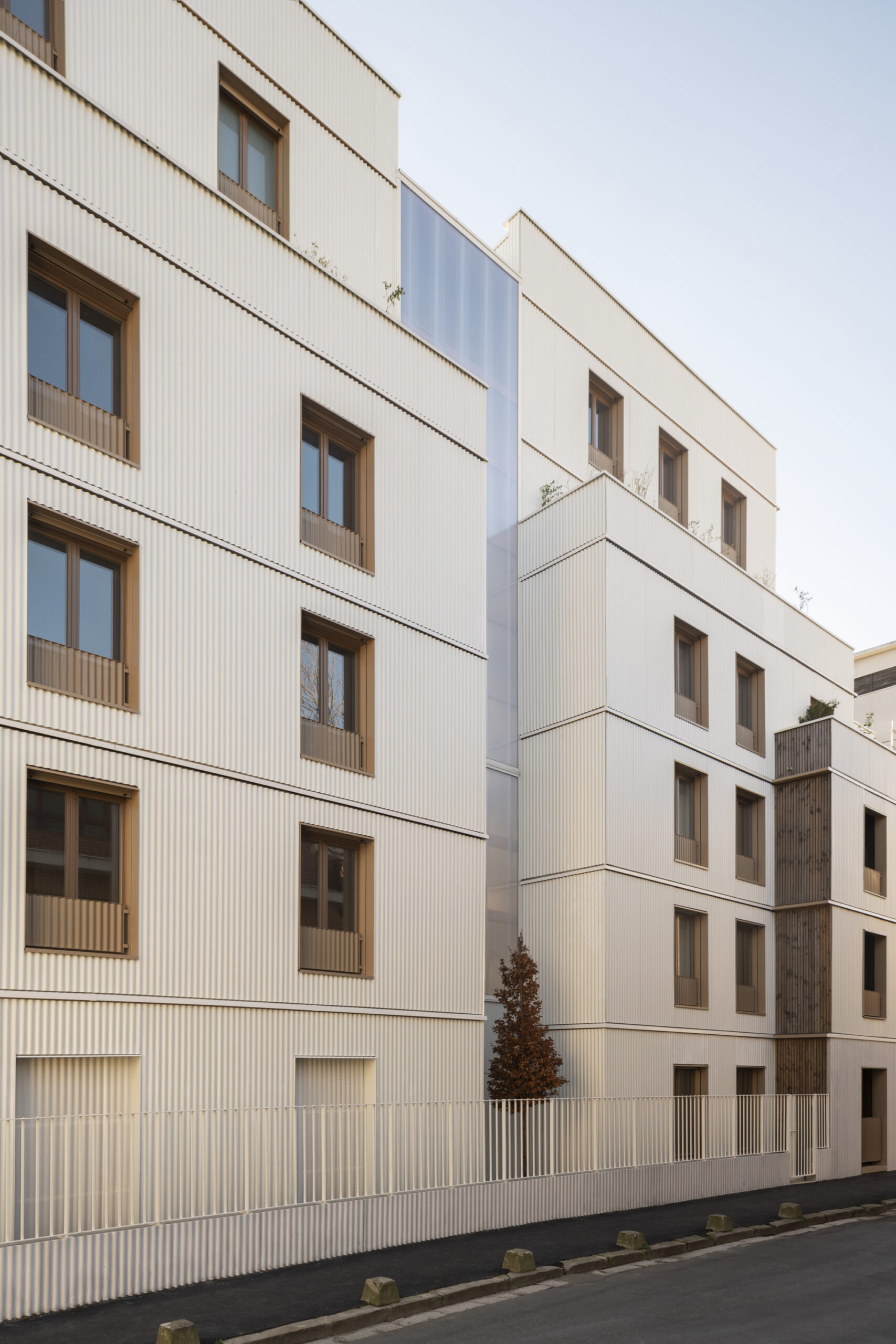 Saint-Denis 44 Housing Units