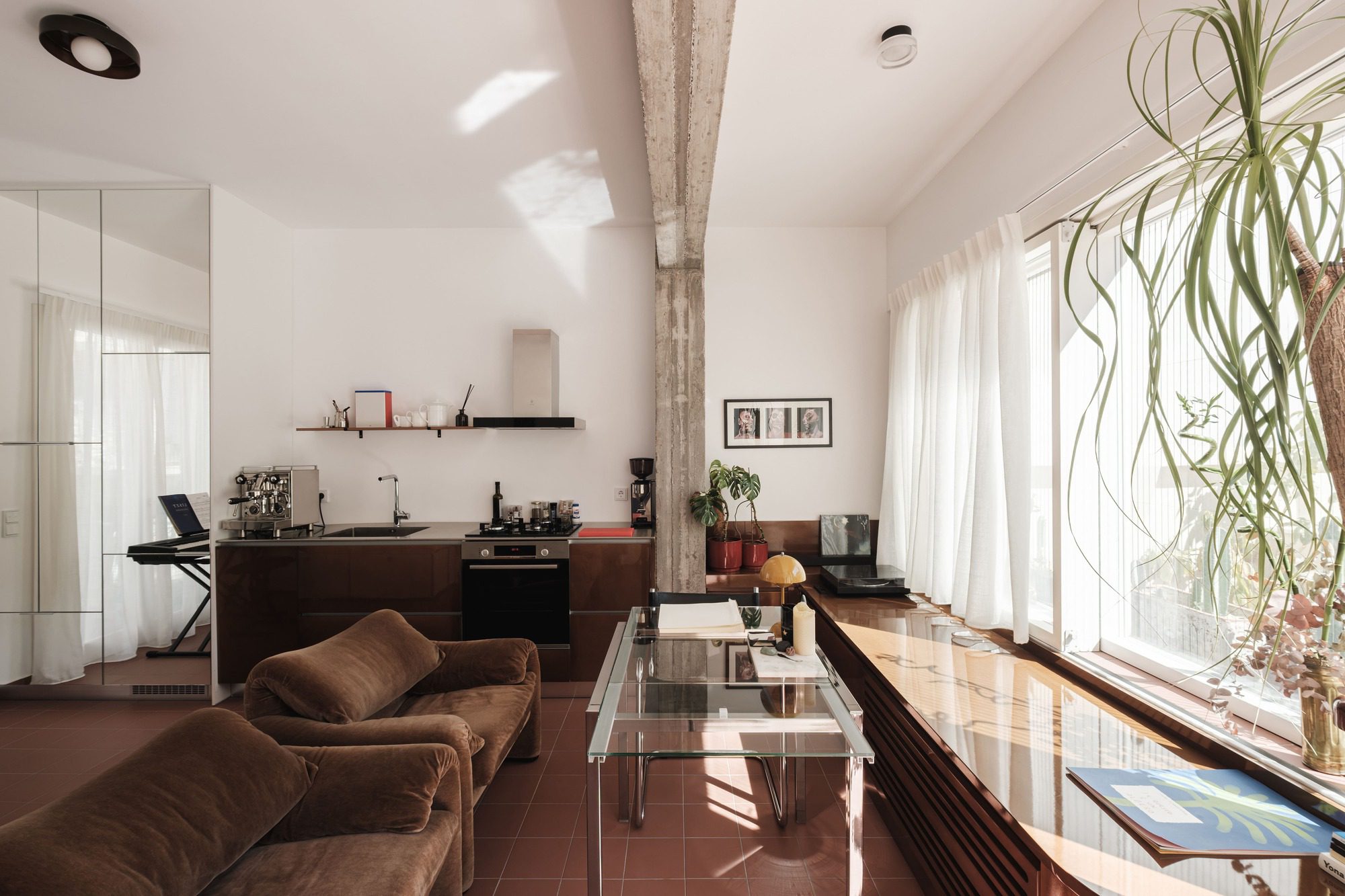 XT97 Modernist Housing