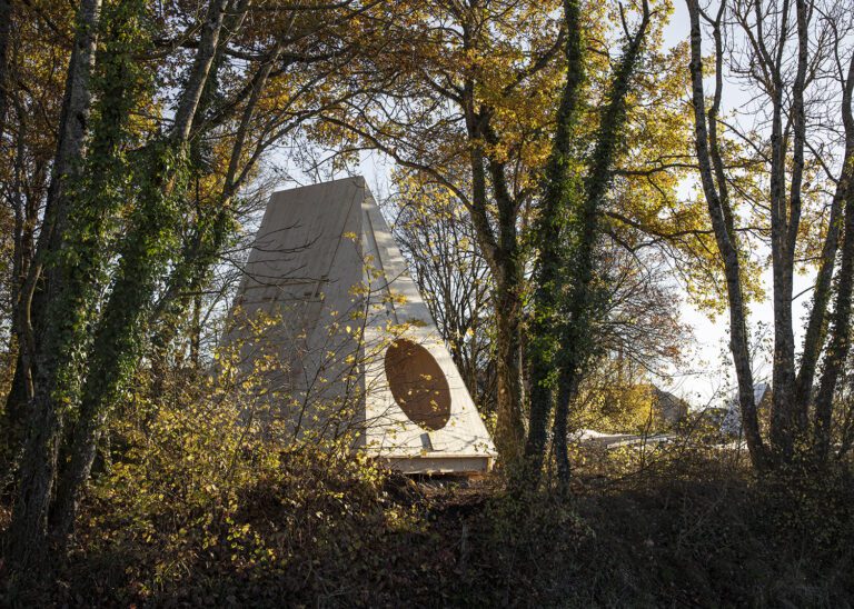 Therese Livable Sculpture | BUREAU (Daniel Zamarbide, Carine Pimenta, Galliane Zamarbide)