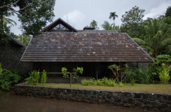 Residence at Edavanna