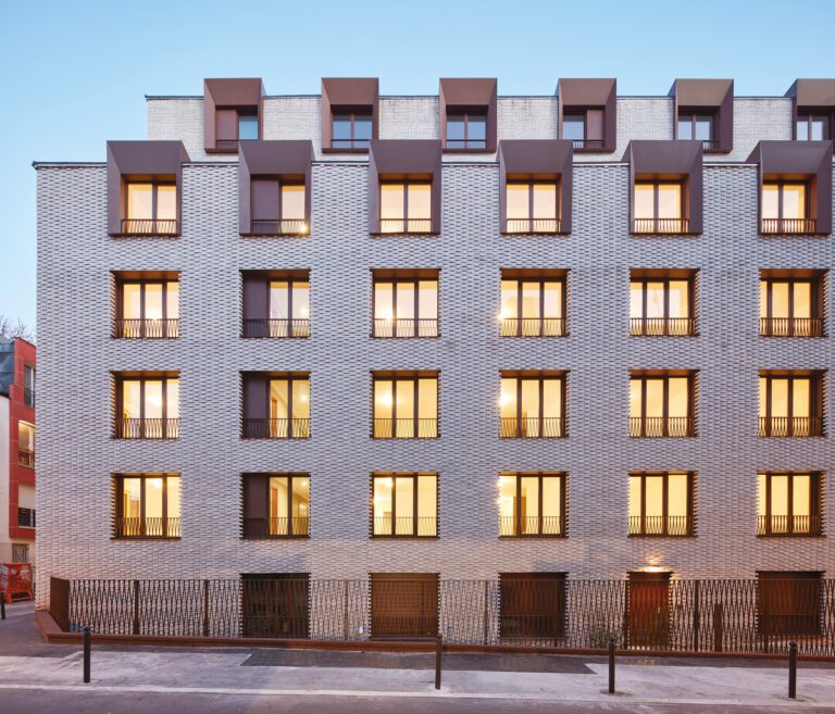 Un Toit - Parisian Residence | Atelier du Pont