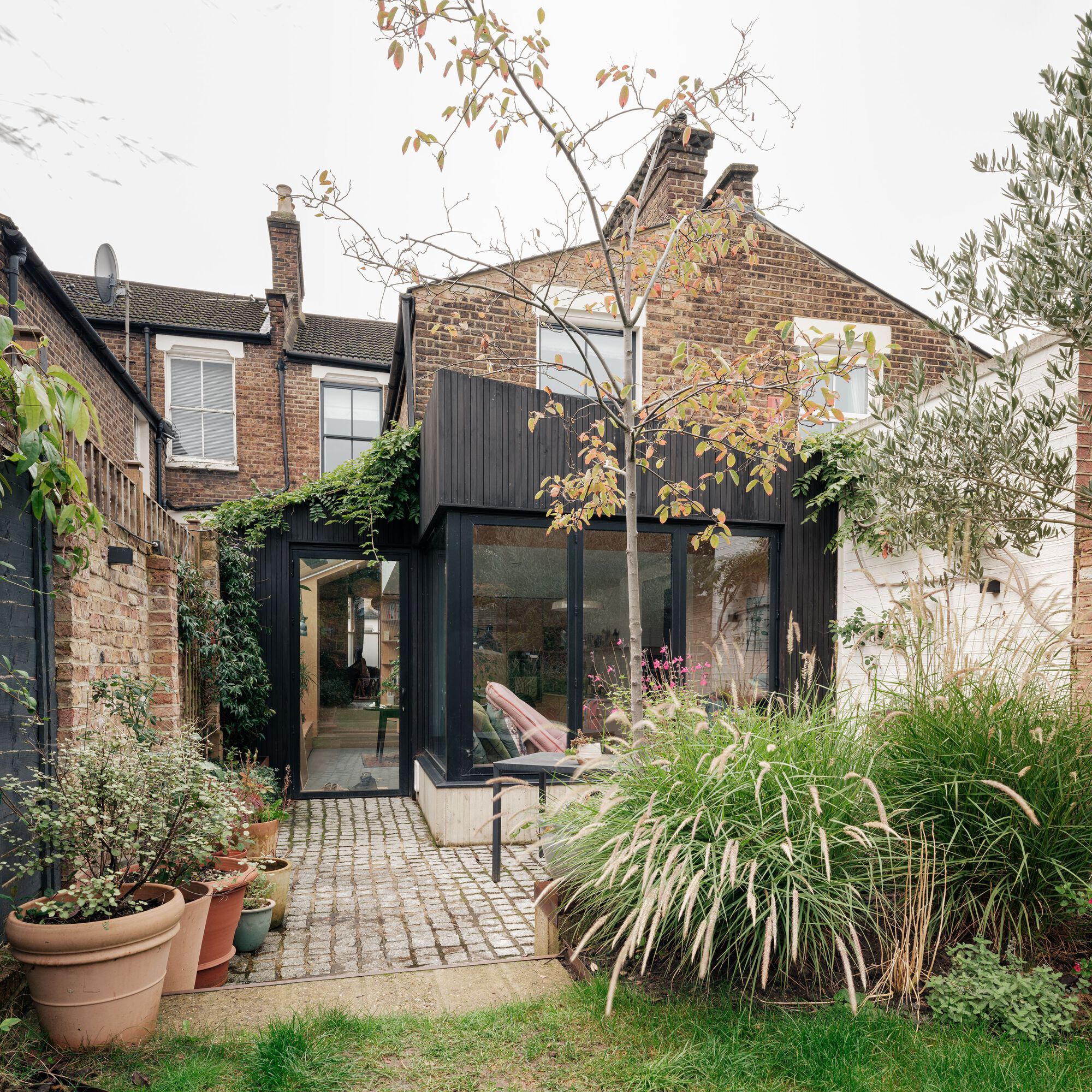 KIM Oflage Studio