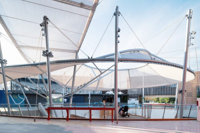 The Floating Courtyard