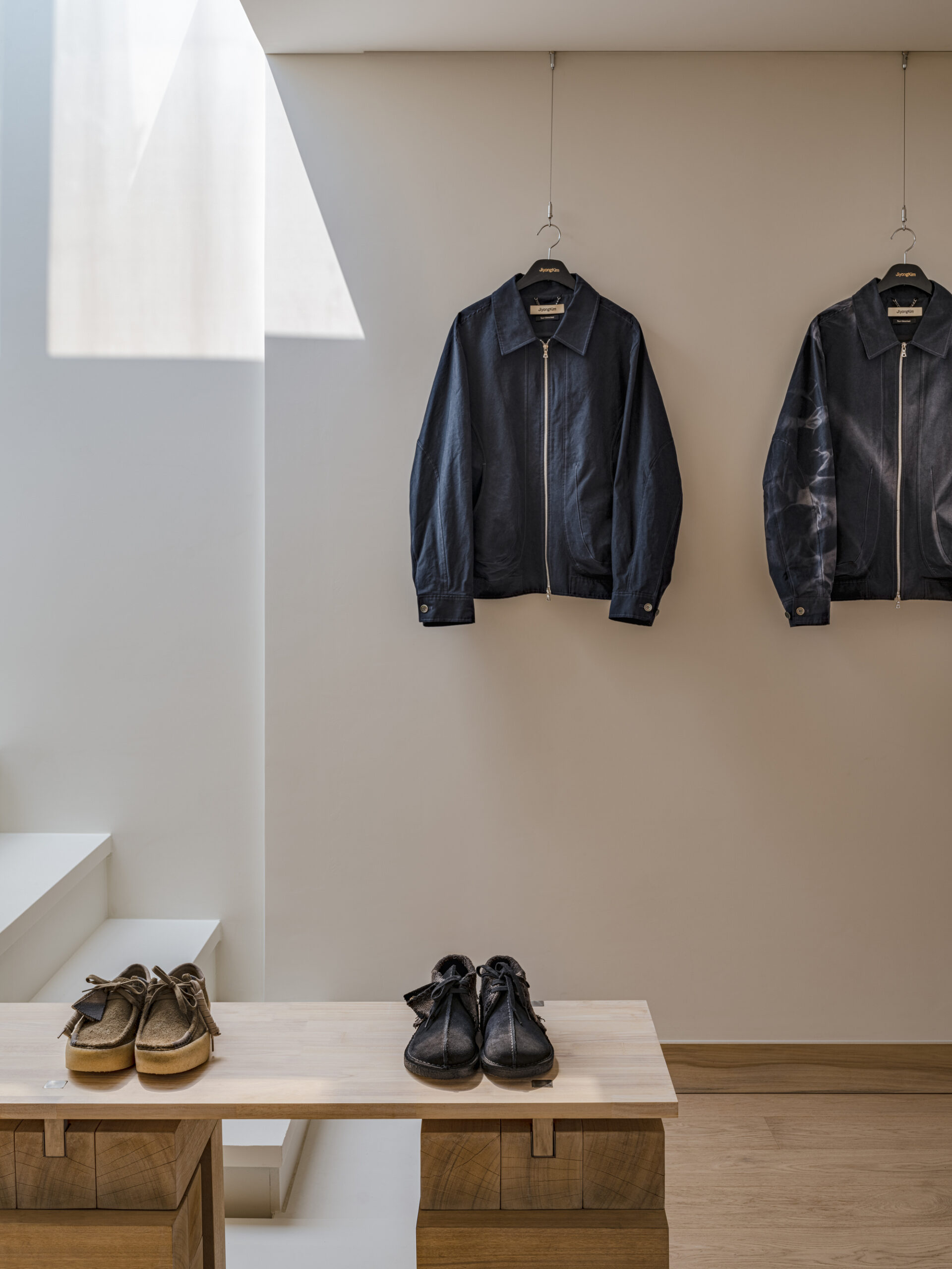 JiyongKim Hannam Flagship Store