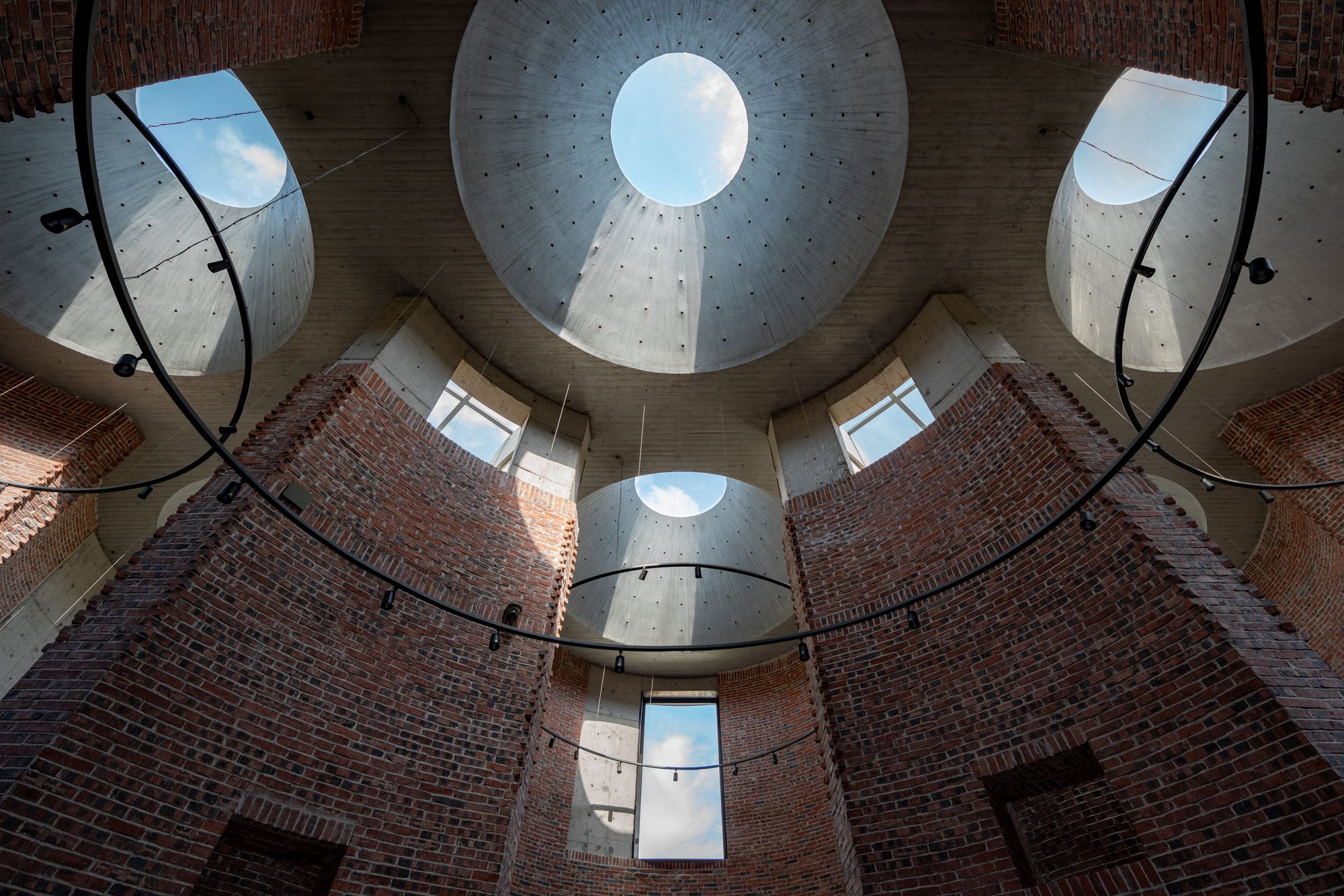 Straw Stack Space in Houhu Art Park