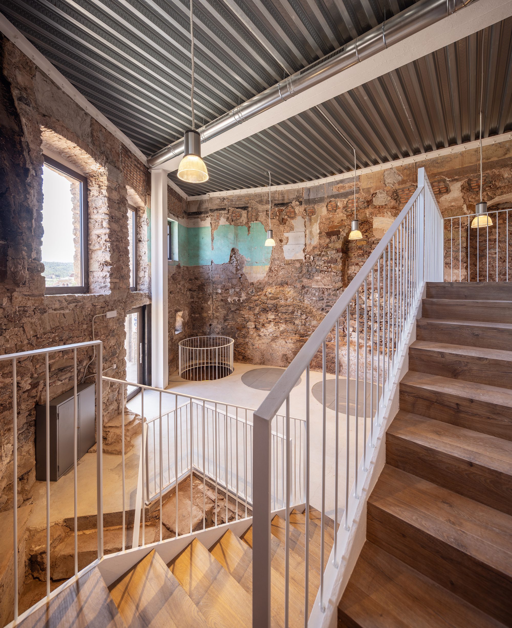 Restoration of Artés Museum. Vats Space