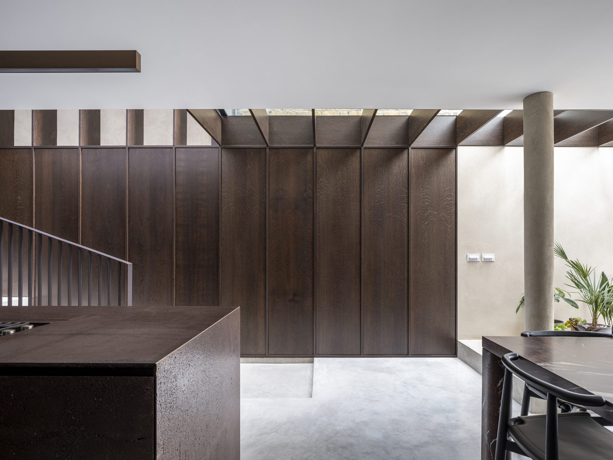 Broomhill Road House