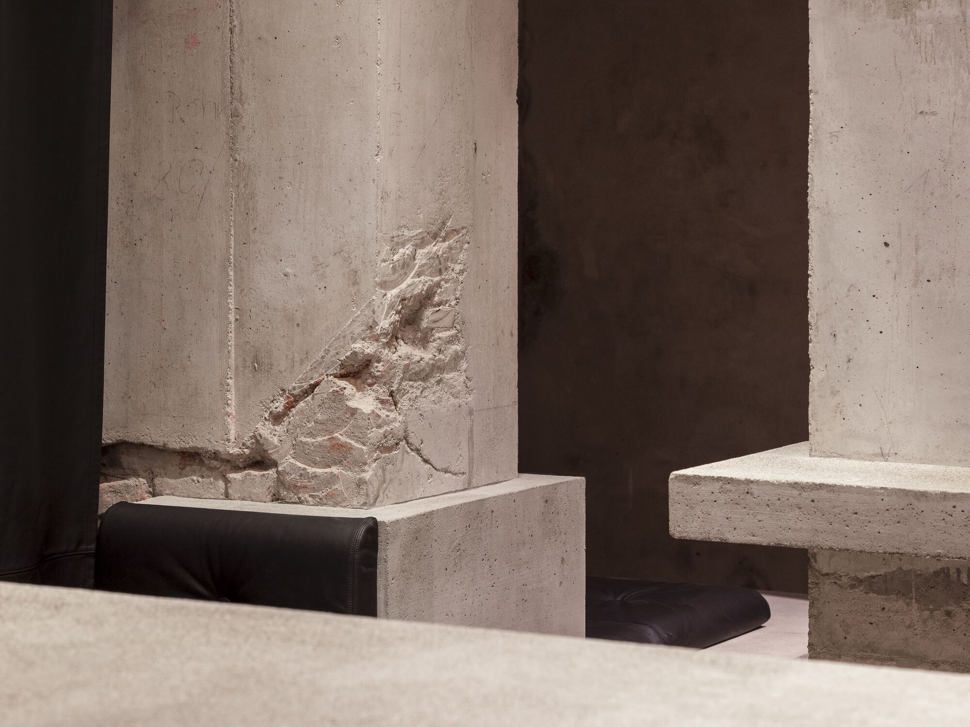 Campana del Rey Rum Bar