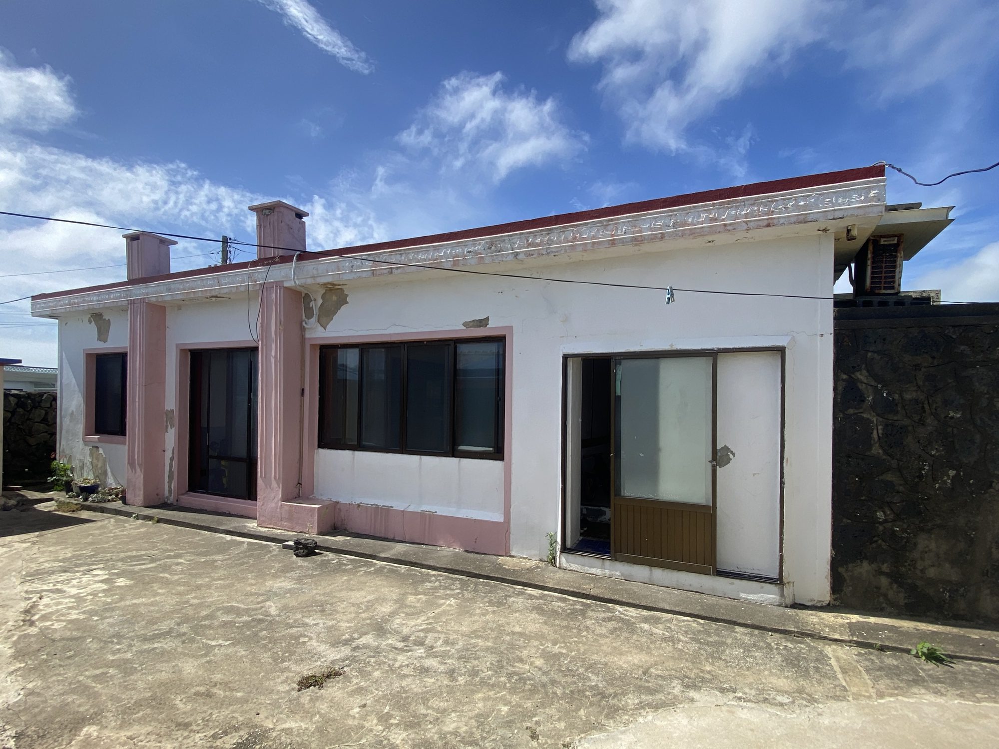 House Covered House