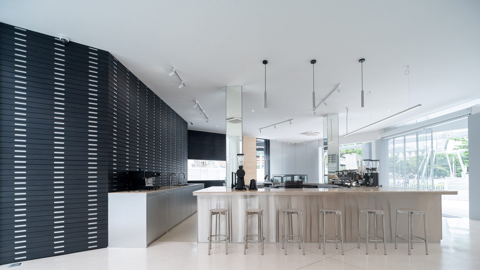 Archive Auto Service Facility