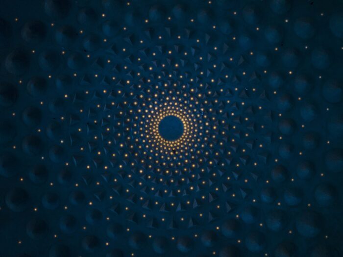 Self Similar Installation