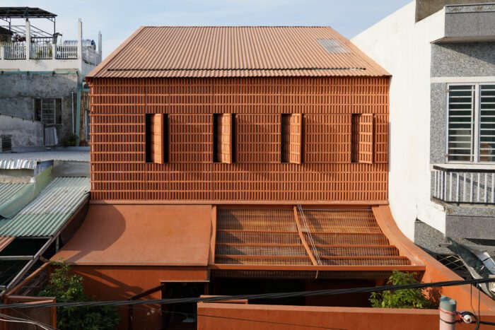 Terracotta Breath House | live out studio