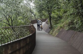 The Dark Line Path | mICHELE & mIQUEL + dA VISION DESIGN