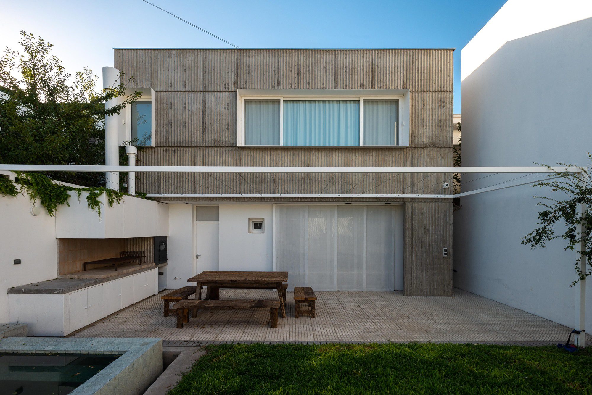 Articulated Boxes House Refurbishment