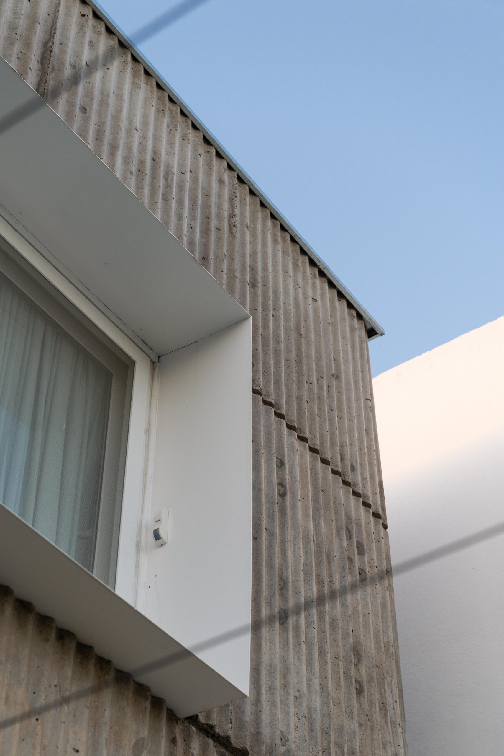 Articulated Boxes House Refurbishment