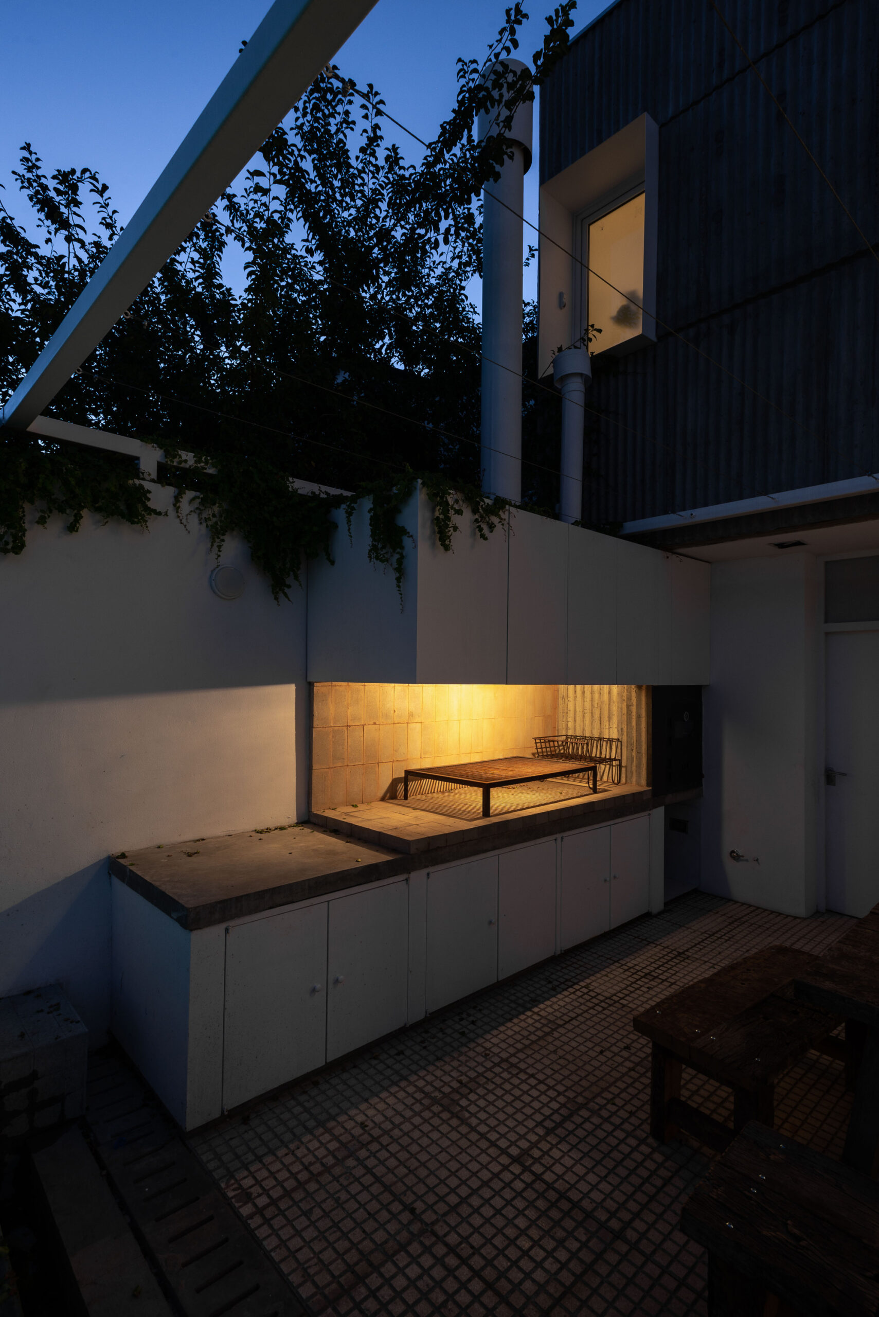 Articulated Boxes House Refurbishment