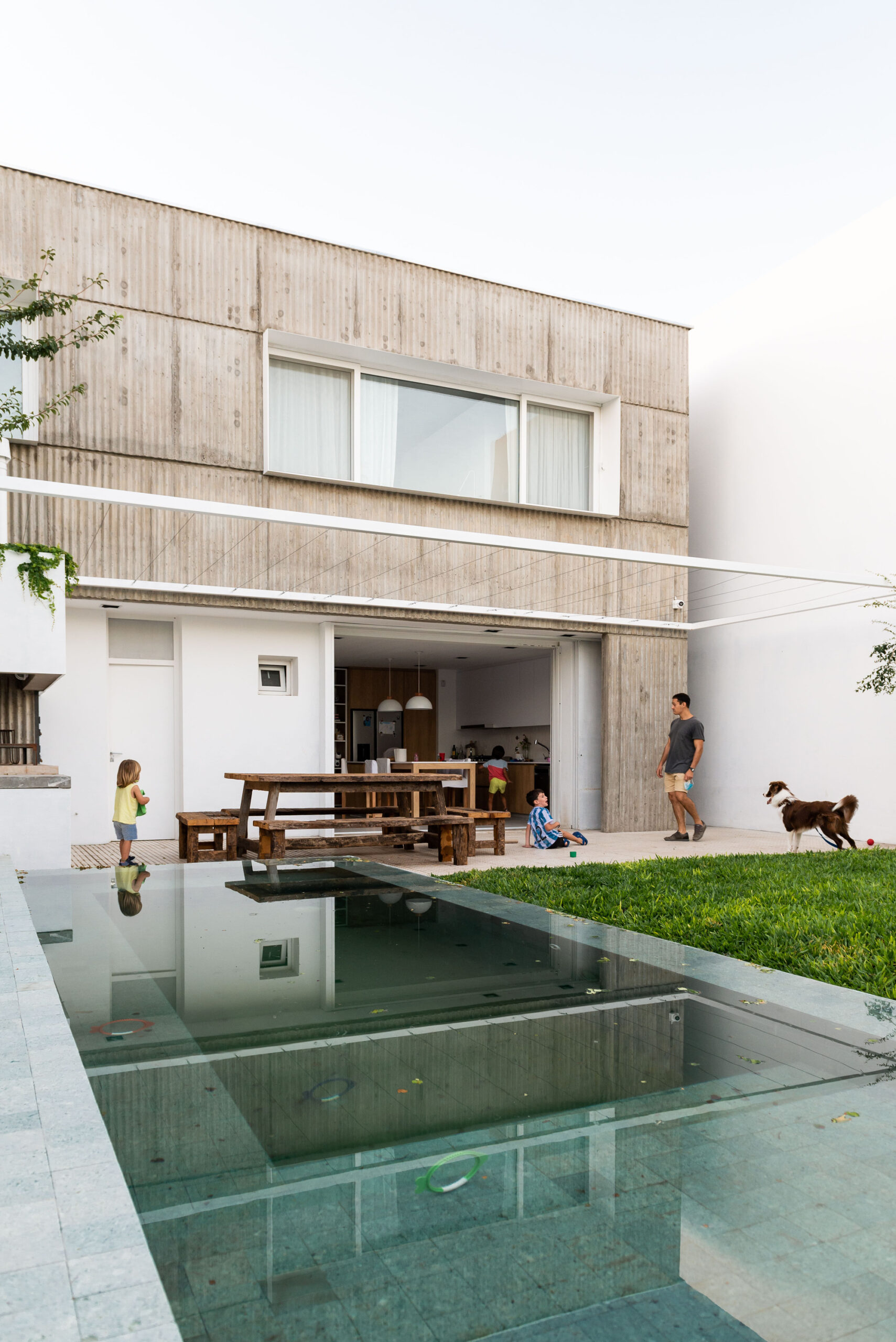 Articulated Boxes House Refurbishment