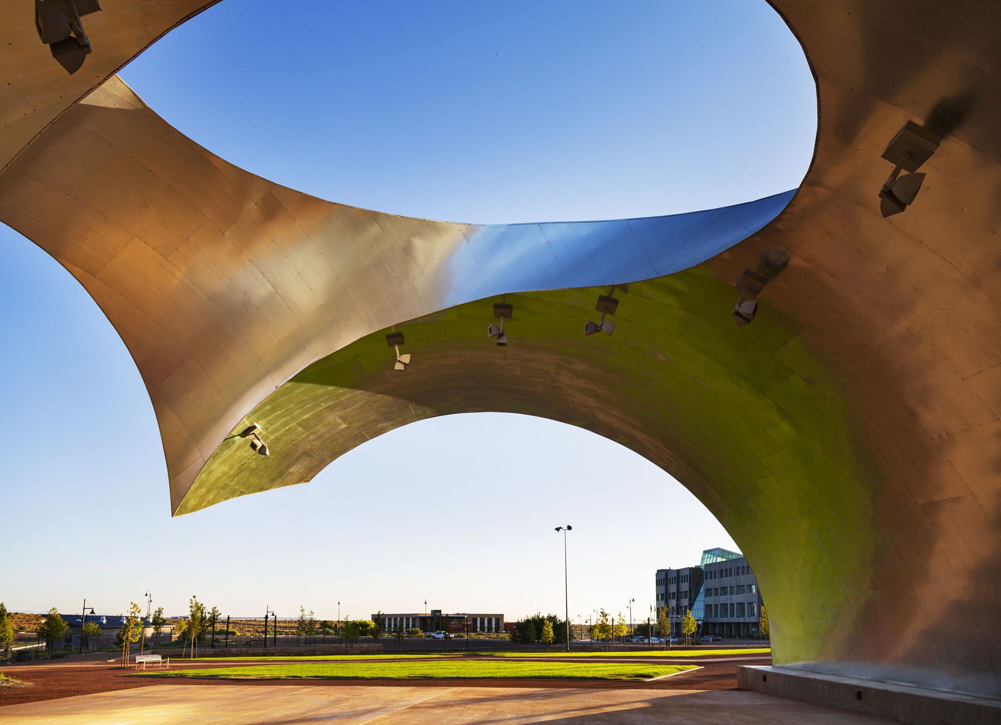 SkyRoom Community Square