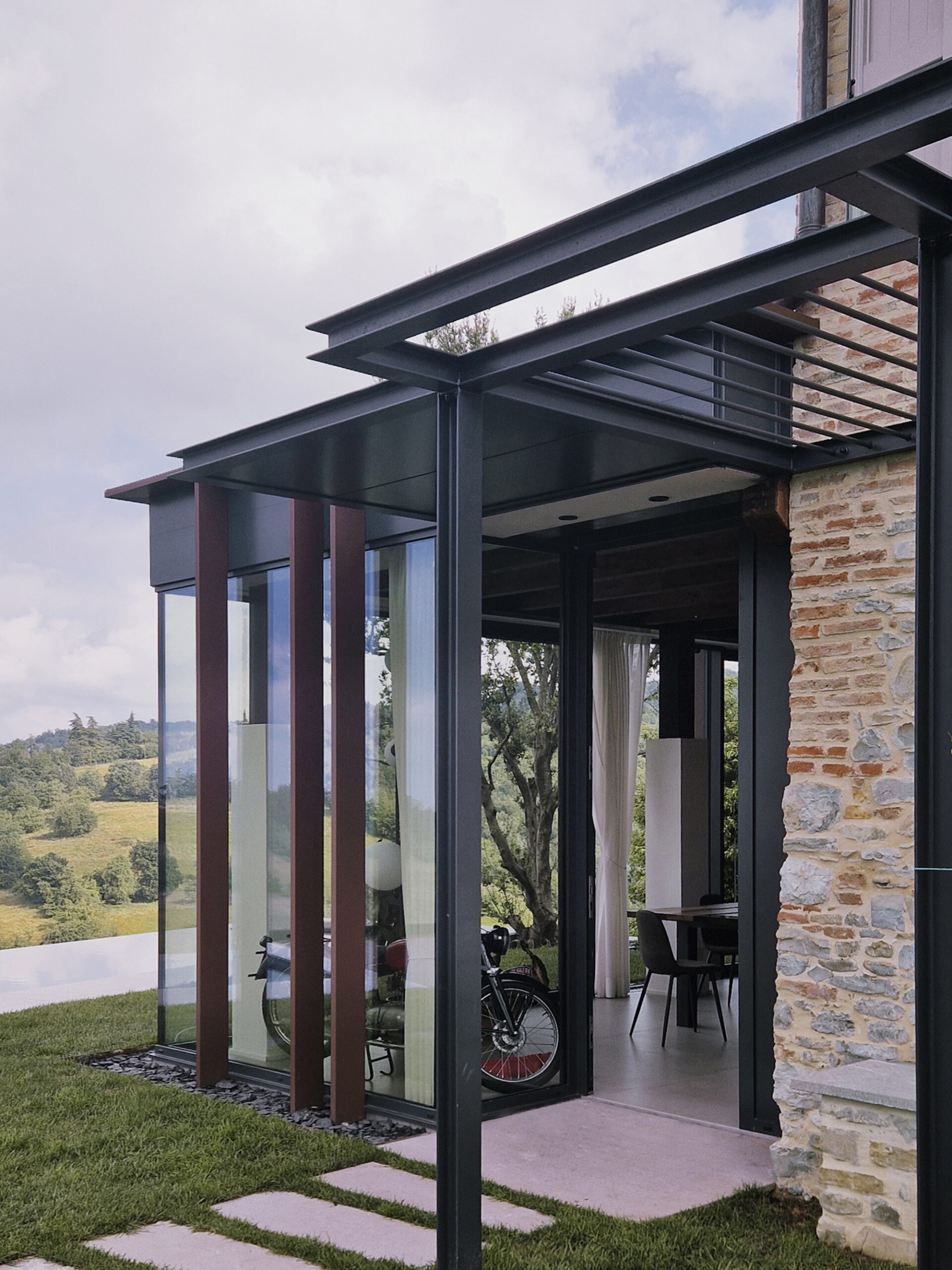 Casa E.T. Renovation and Extension