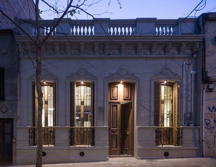 Requena Office | Mola Kunst