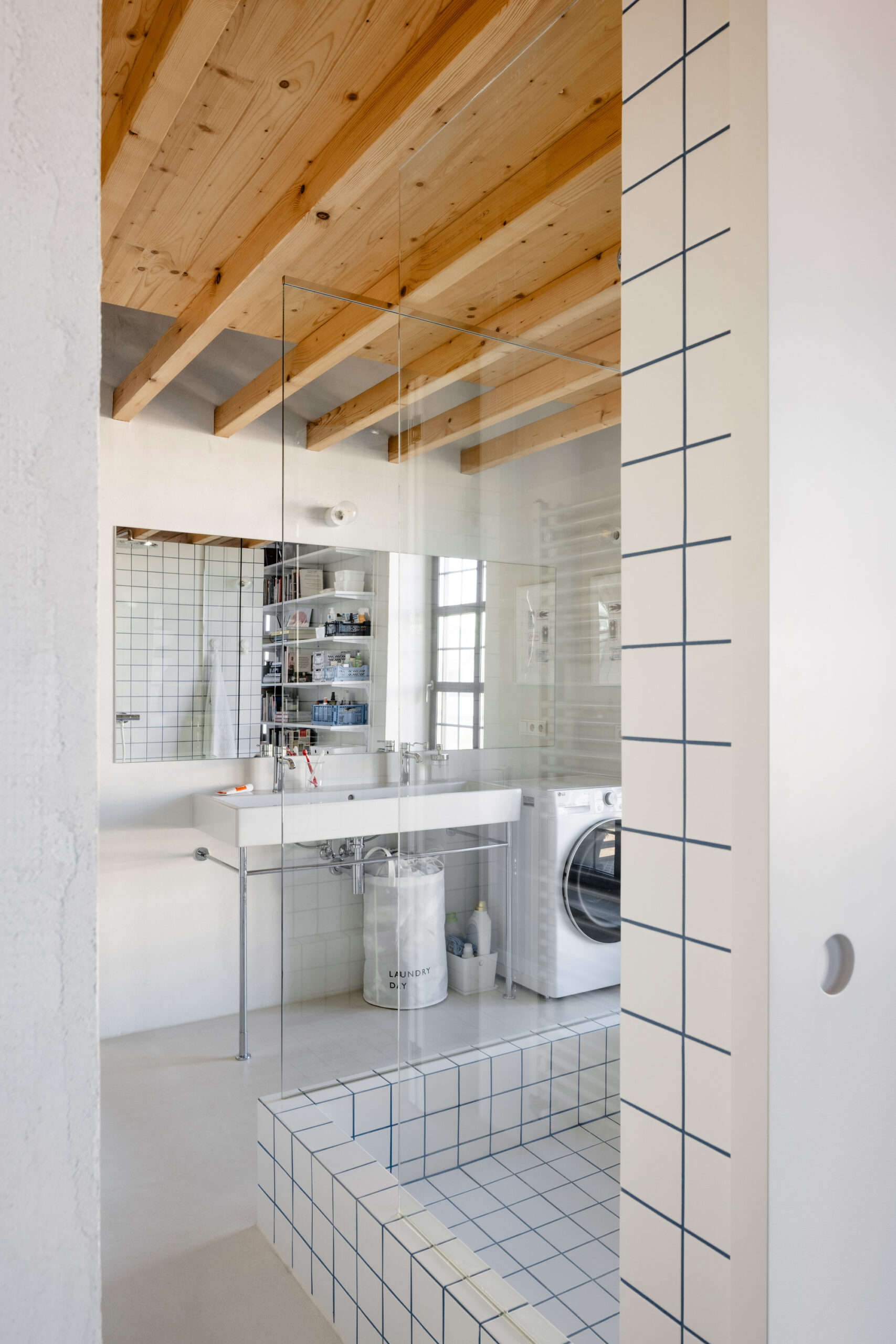 Pink Mill Aparment