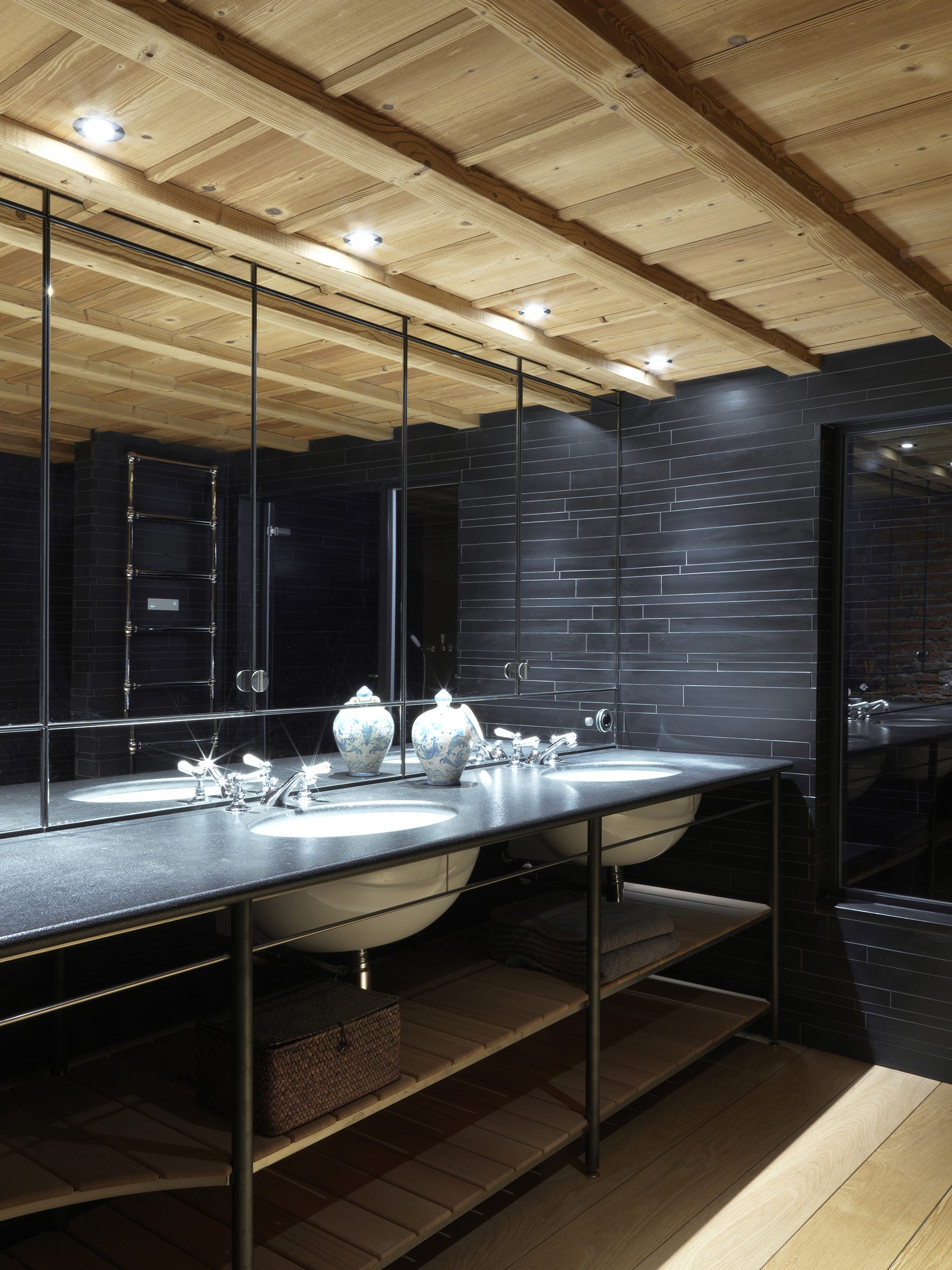 Milan Laboratory to a Family Loft