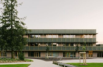 Maryse Bastié Middle School Reconstruction