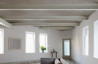 Courtyard House in Uppsala