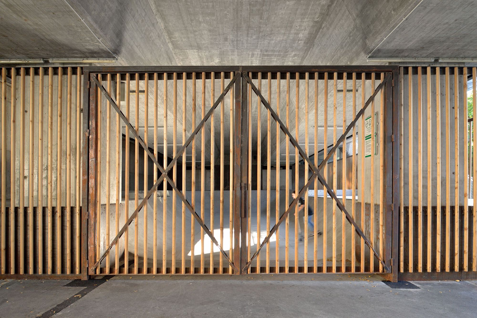 Skatepark Under Fabiani Bridge