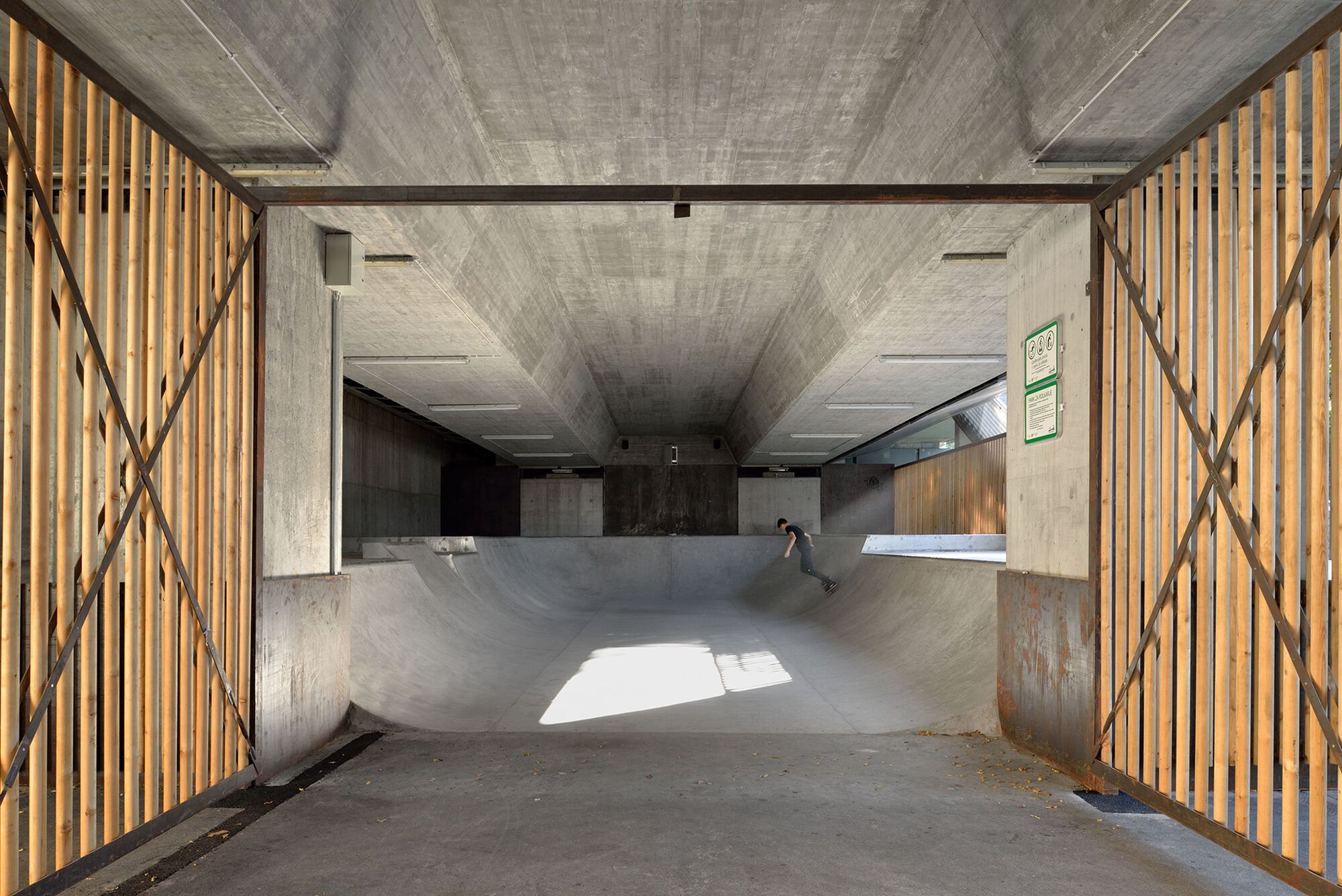 Skatepark Under Fabiani Bridge