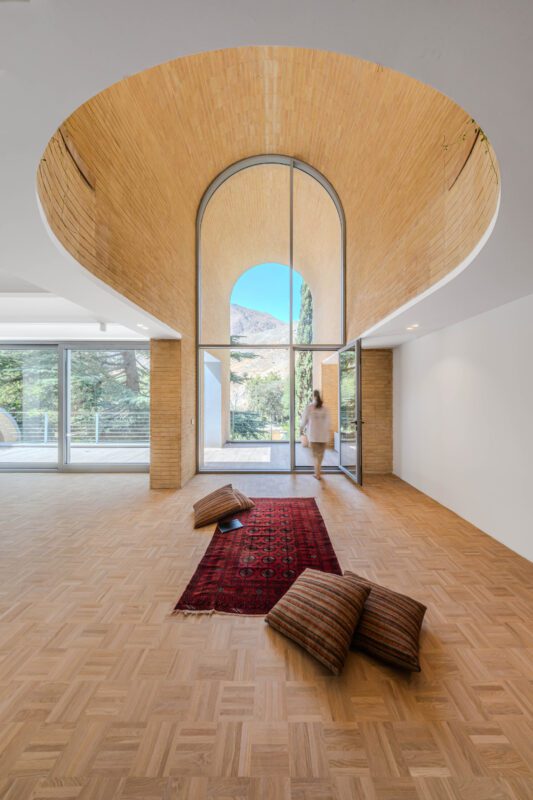 © Mohammad Hosein Hamzehlouei2