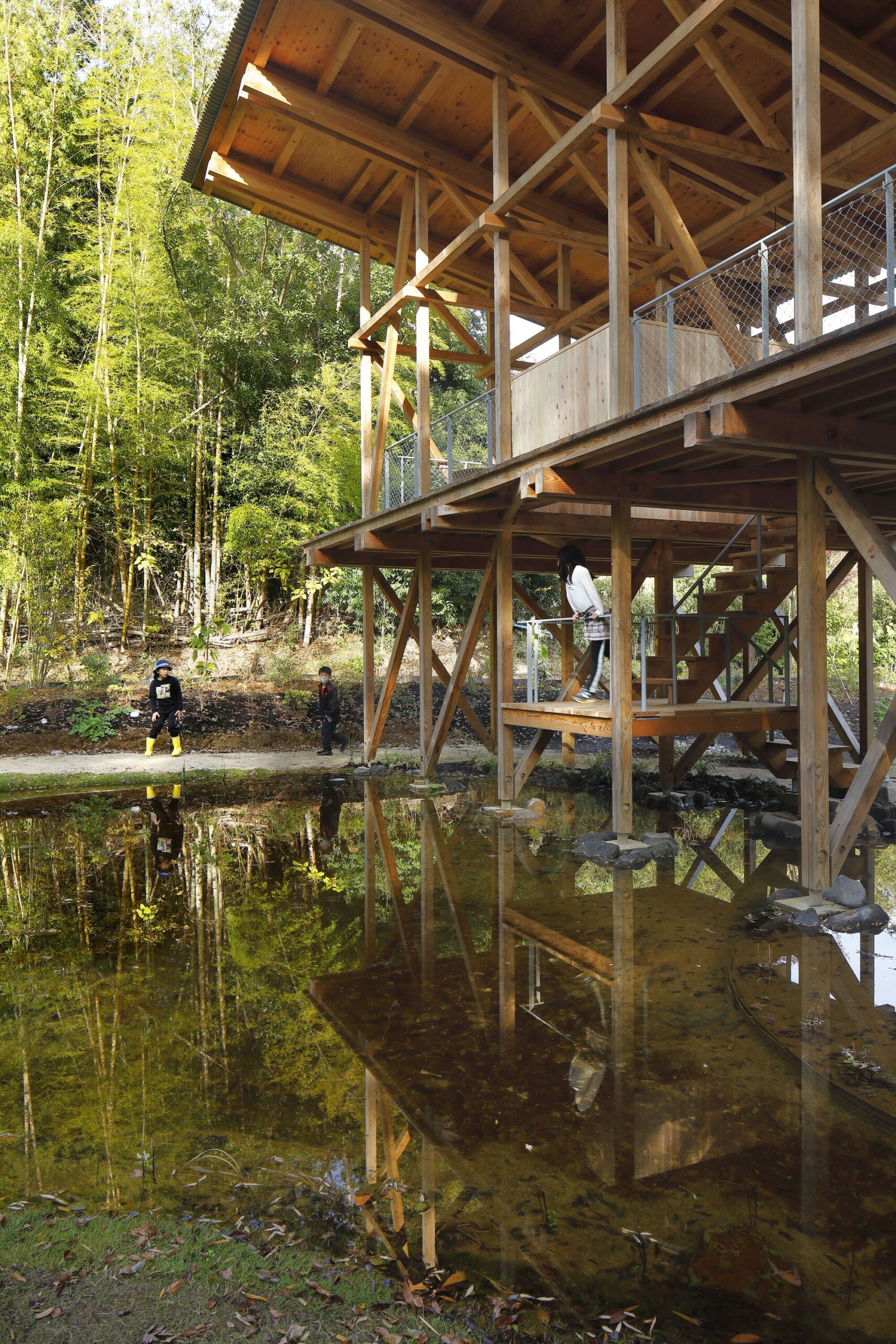 Long House with an Engawa Senior Daycare Center
