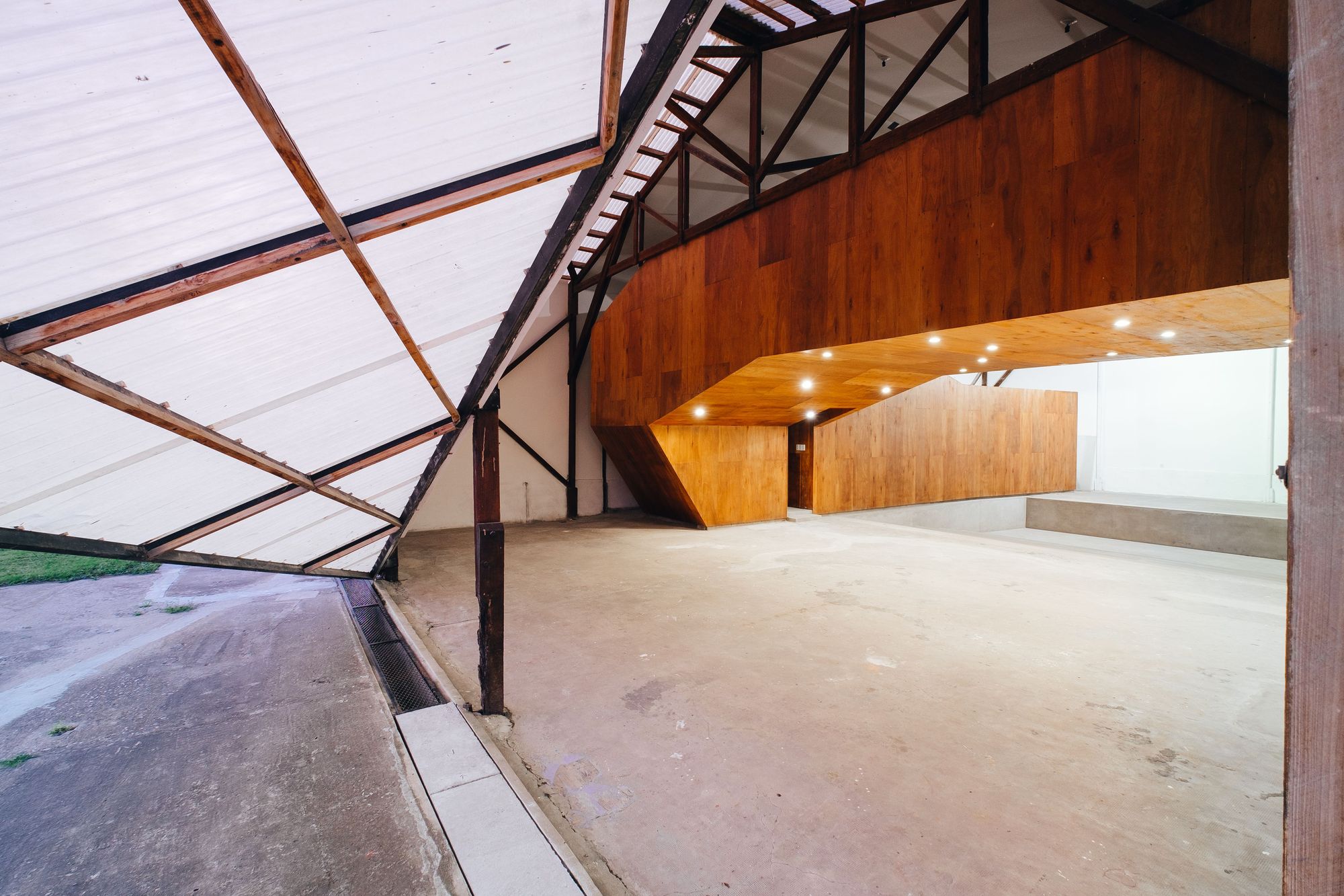 La Criolla Cultural Center