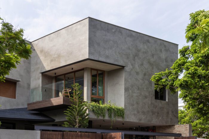 PR House | Plus Idea Studio