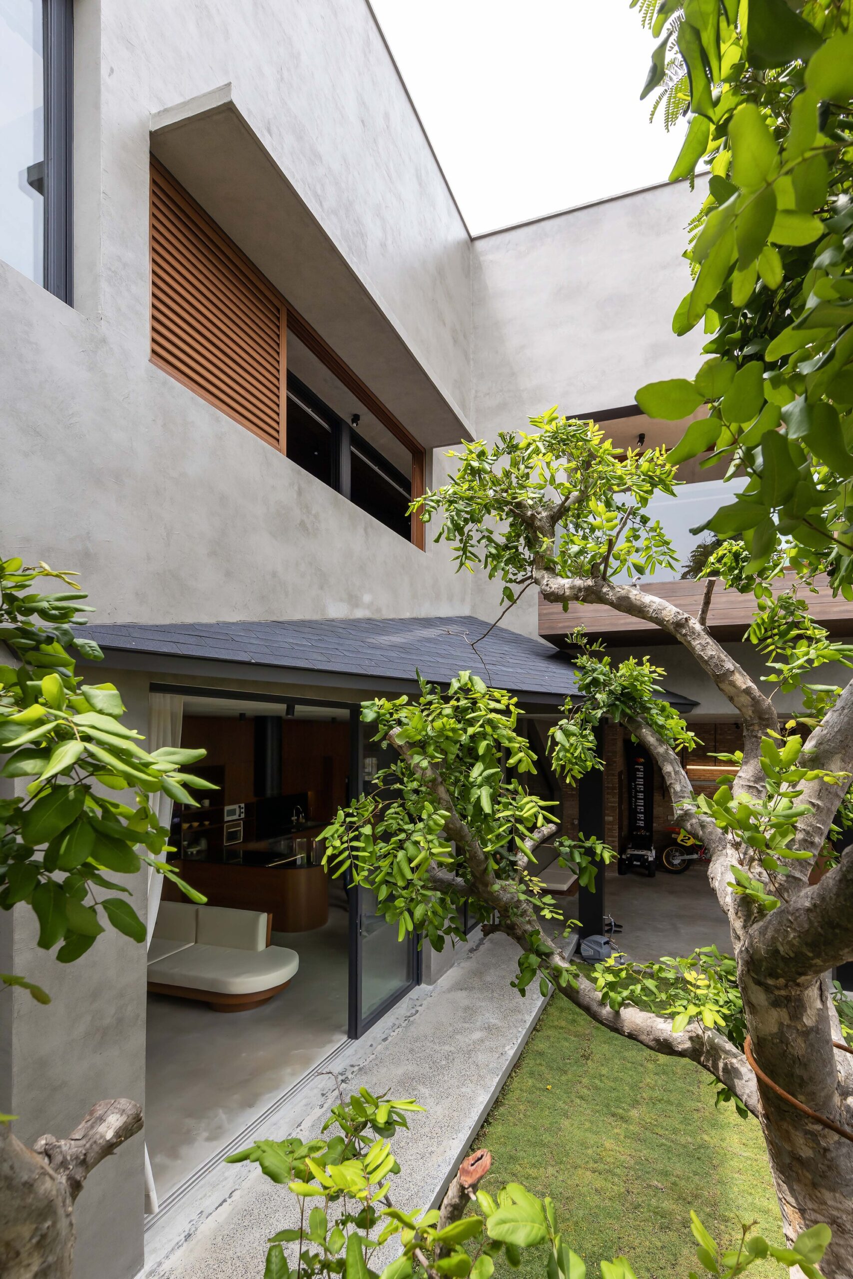 PR House