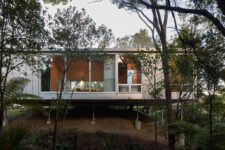 Bush Block House