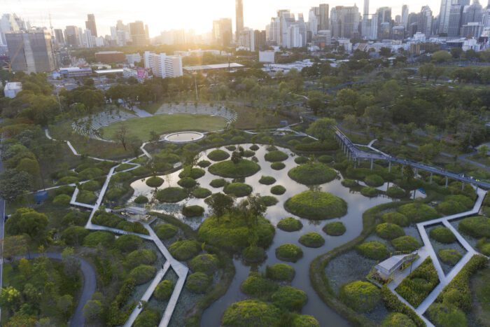 Benjakitti Forest Park | Turenscape + Arsomsilp Community and Environmental Architect