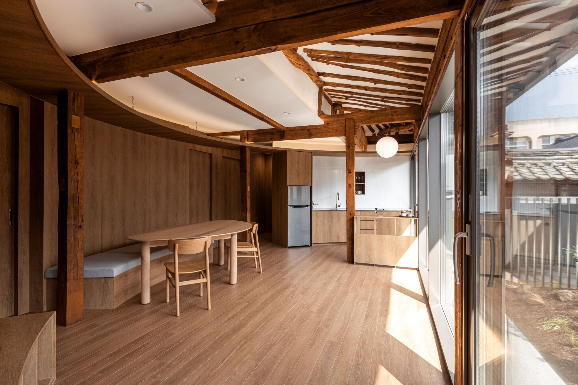 Boundary Residence