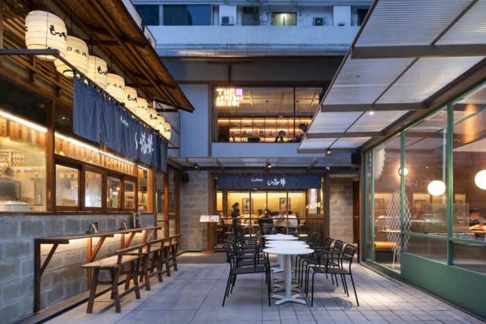 BLOQyard Restaurants and Cafés | Sixseven Studio