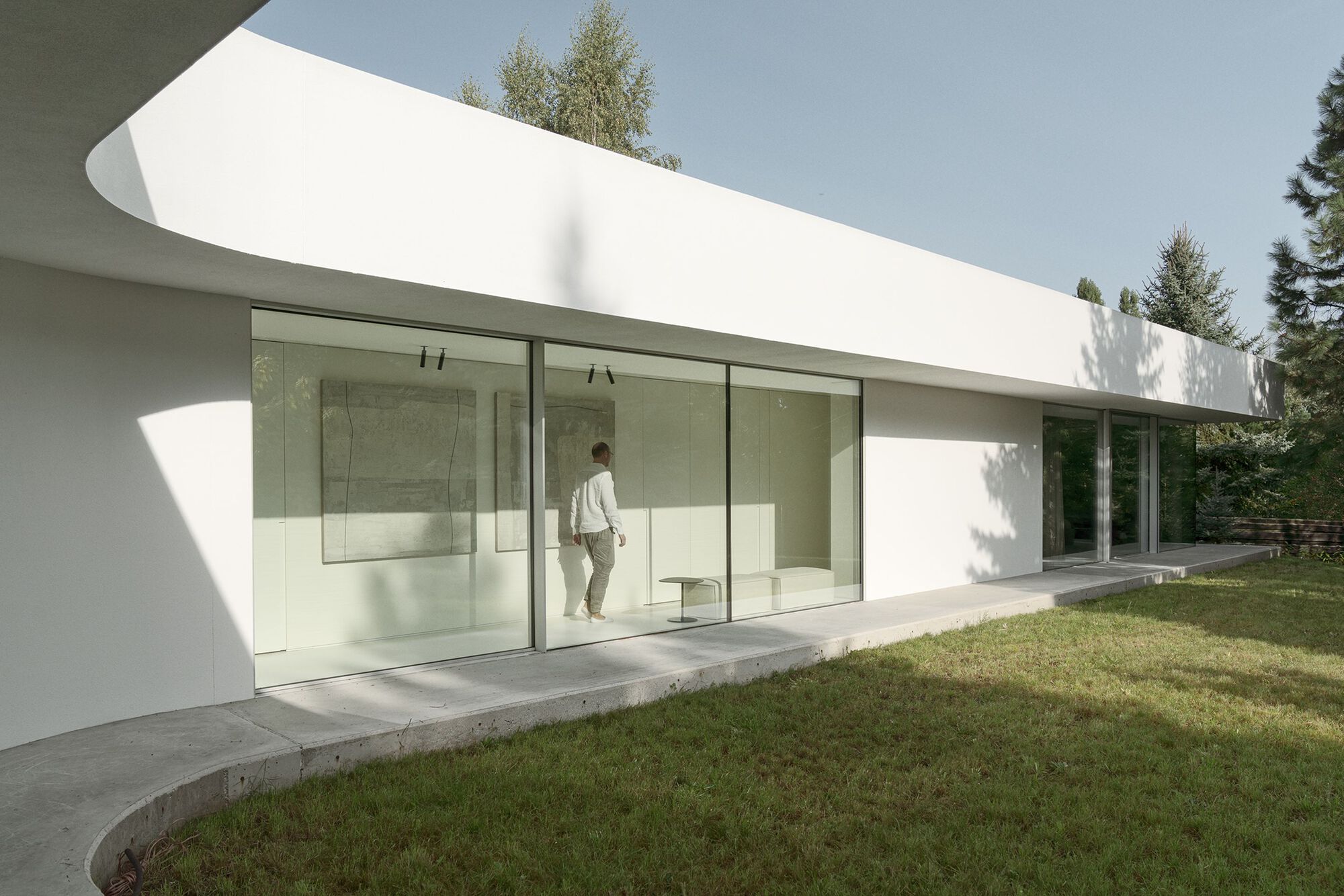 S House