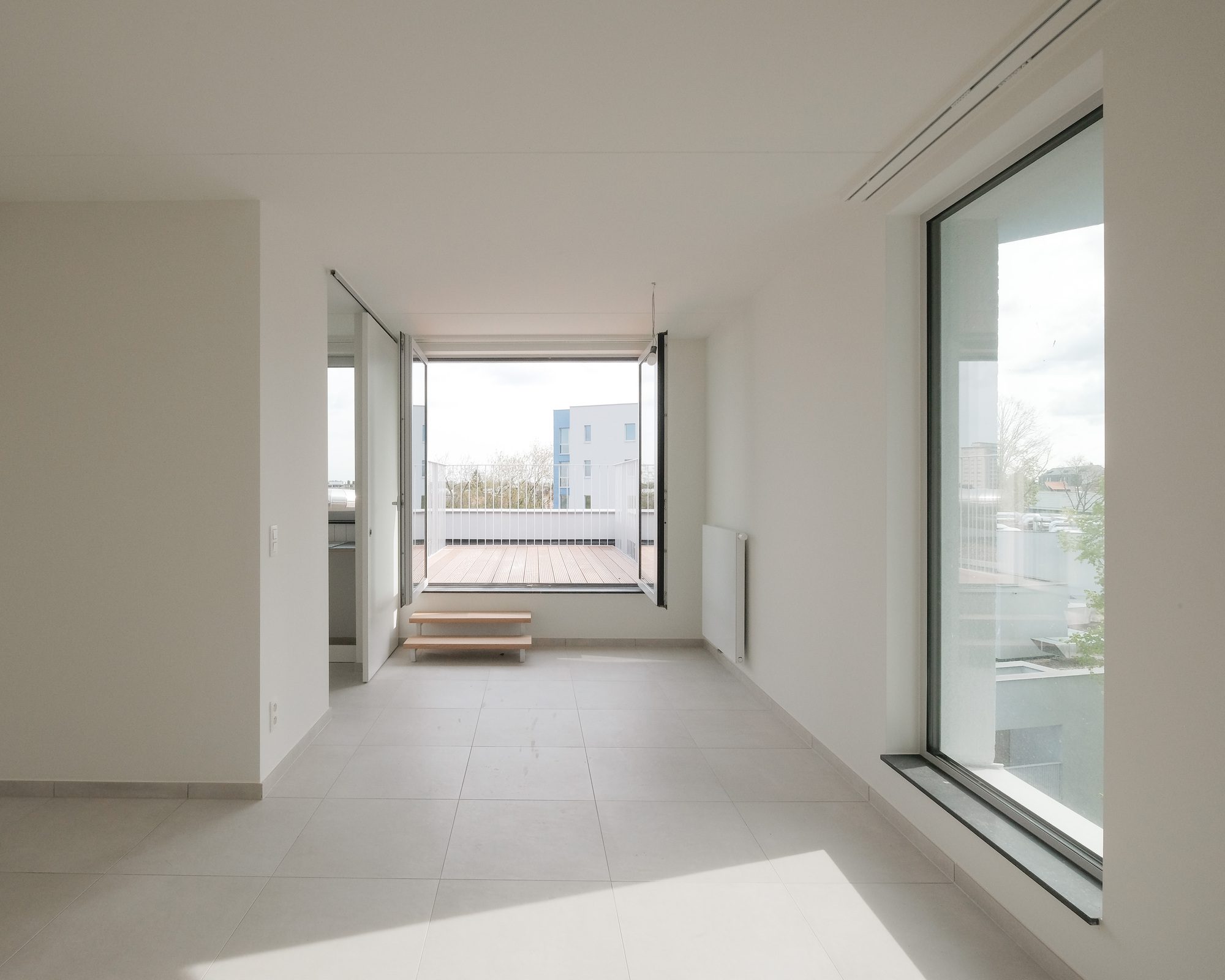 Destrier Housing Block